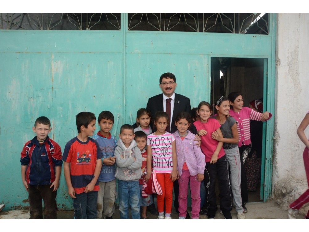 Çelik, Yeşilköy Mahallesini Ziyaret Etti